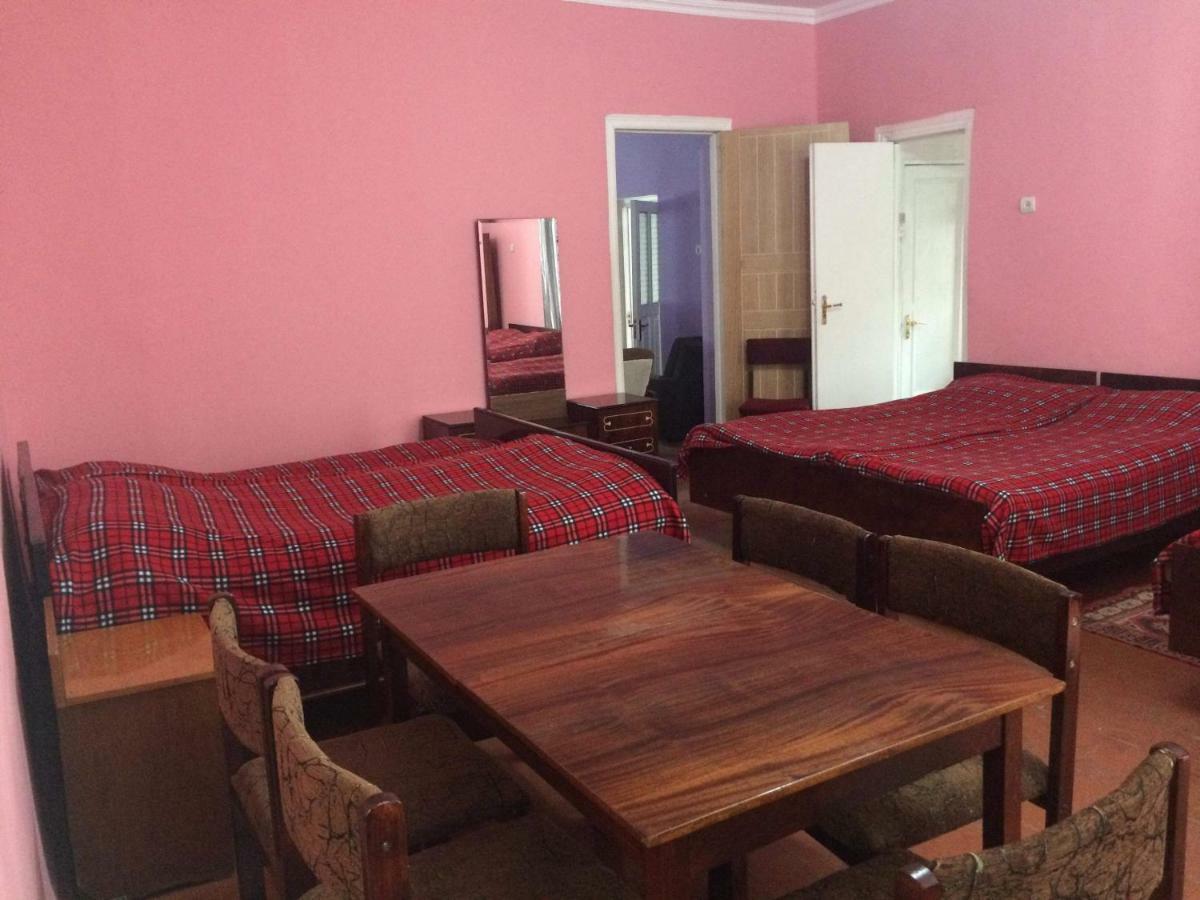 Guesthouse Malkhazi Borjomi Εξωτερικό φωτογραφία